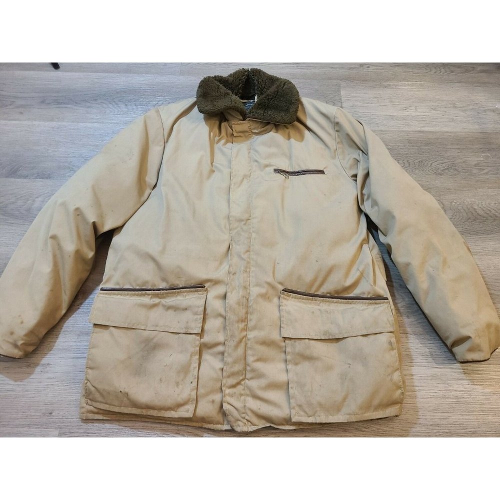 VTG Browning Goose Down Hunting Jacket Made in USA Men's Size 42 Stained Worn